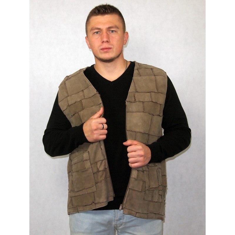 Безрукавка из овчины мужская