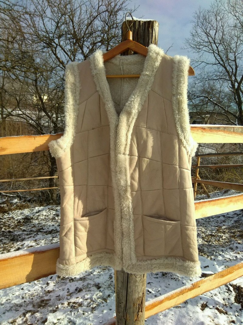 Жилет Zara 3046/222/800 из овчины