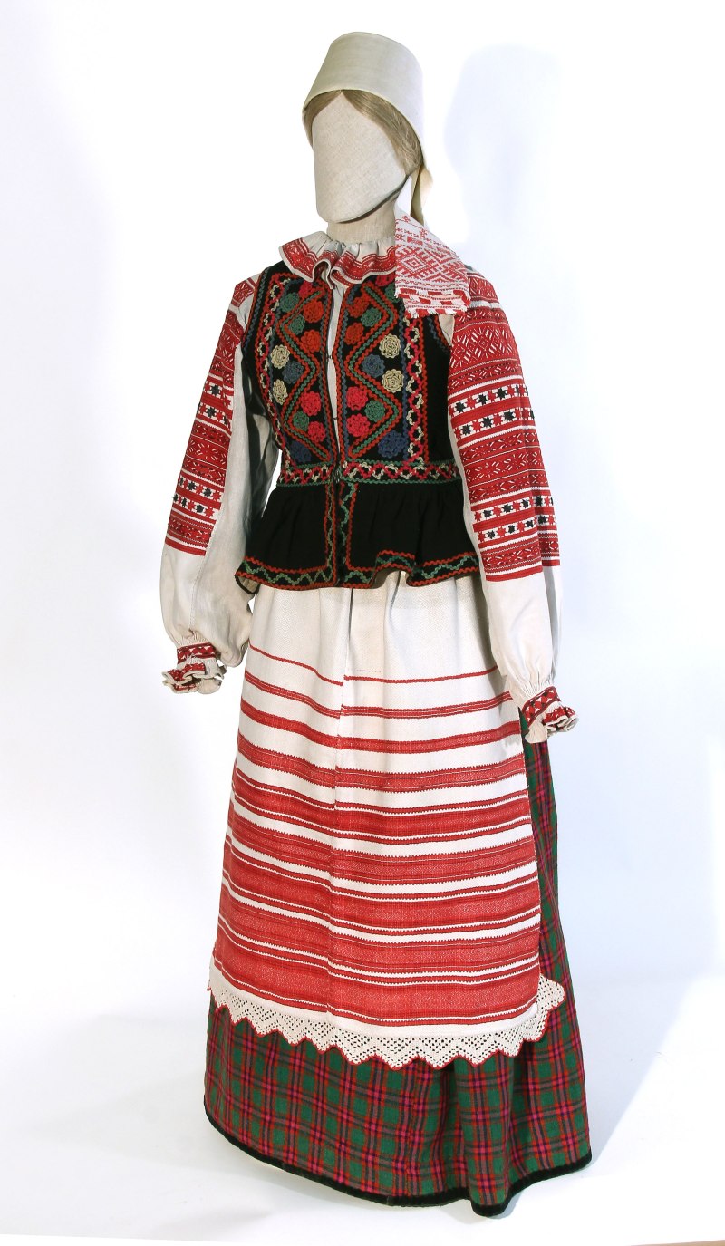 Белорусский народный костюм Полесья