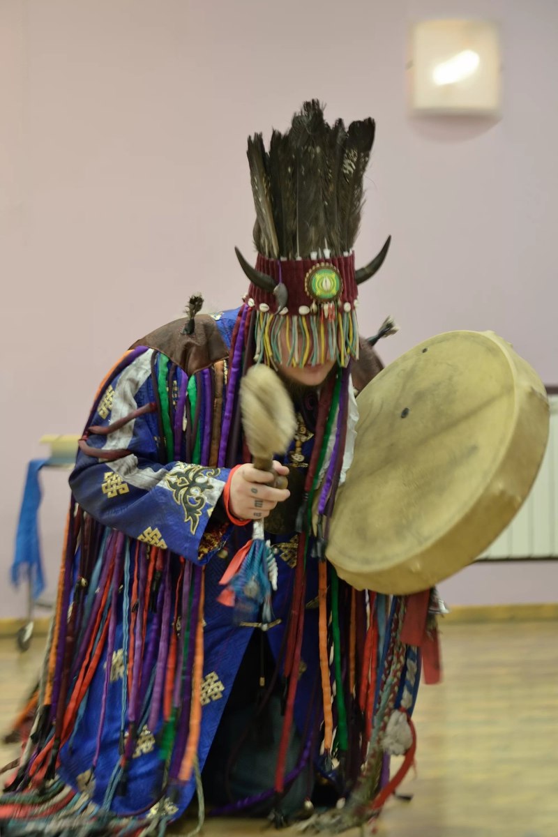 Шаманский костюм хакасов