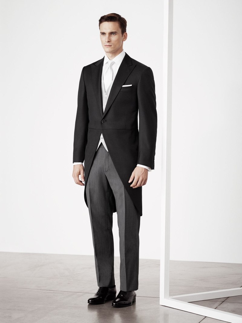 Corneliani костюмы мужские