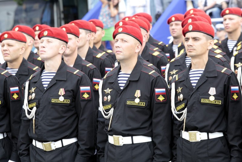 Парадная форма морской пехоты РФ