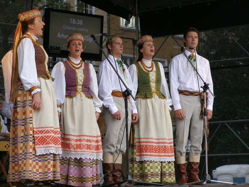 Литовский народный костюм Аукштайтии