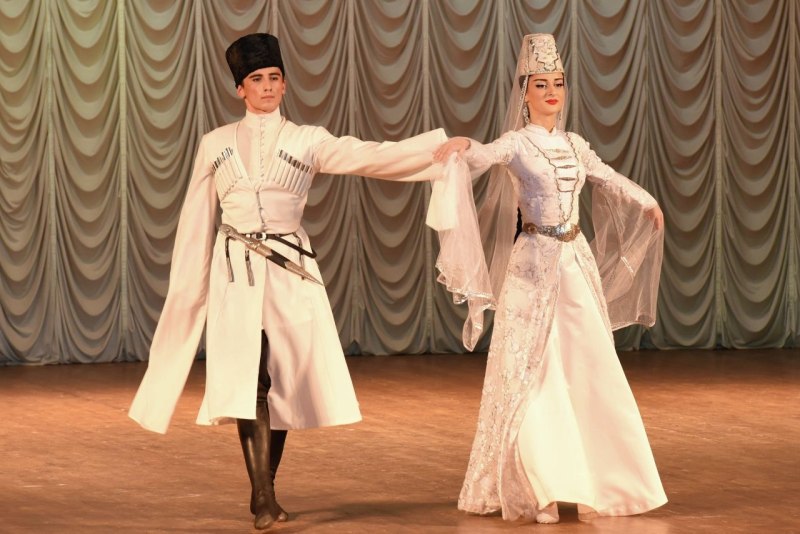 Национальный костюм Кавказа осетины