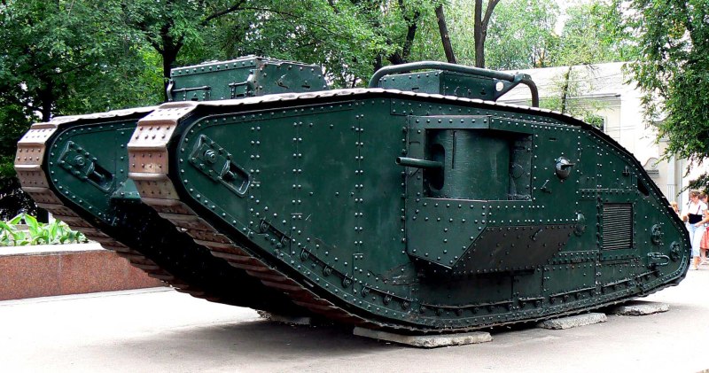 Первый танк в мире Марк 1