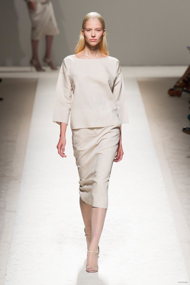 Max Mara SS 2023