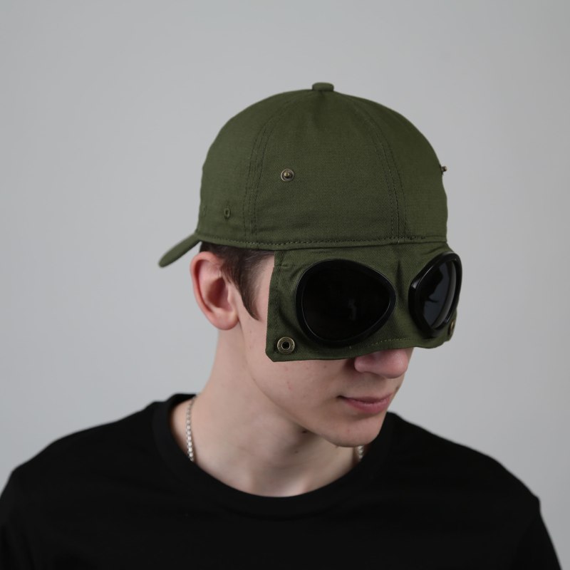 Кепка c. p Company 500x500