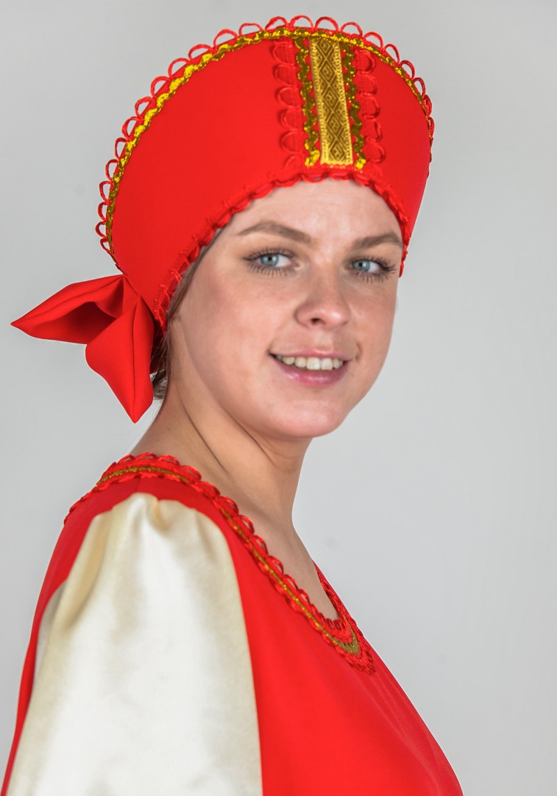 Русский народный головной убор женский