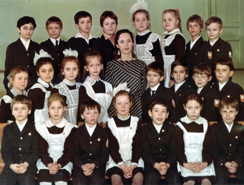 Школьная форма 1988 года