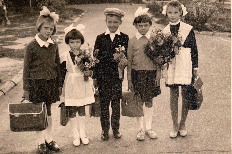 Советские школьники