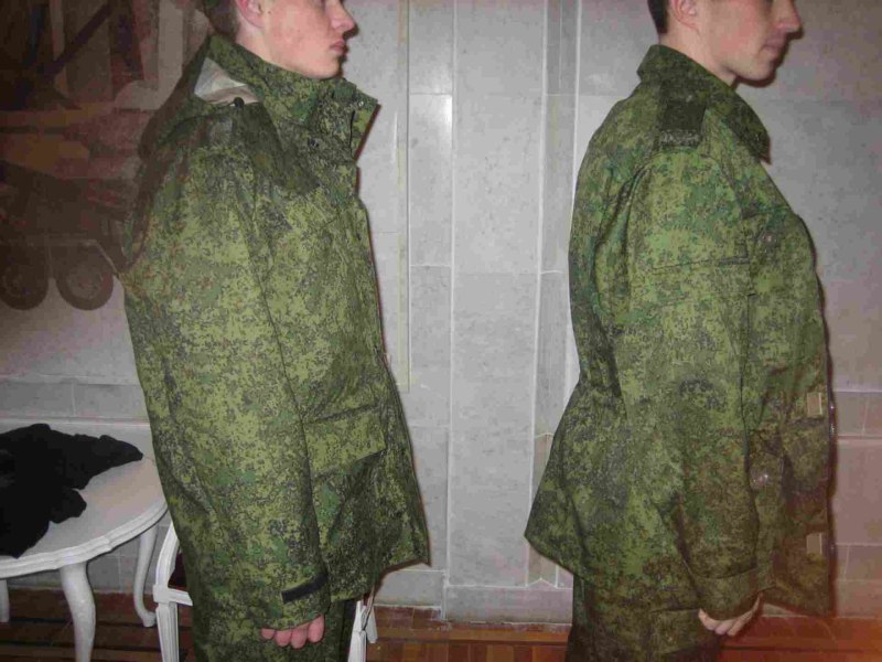 Армейские бушлаты от Юдашкина