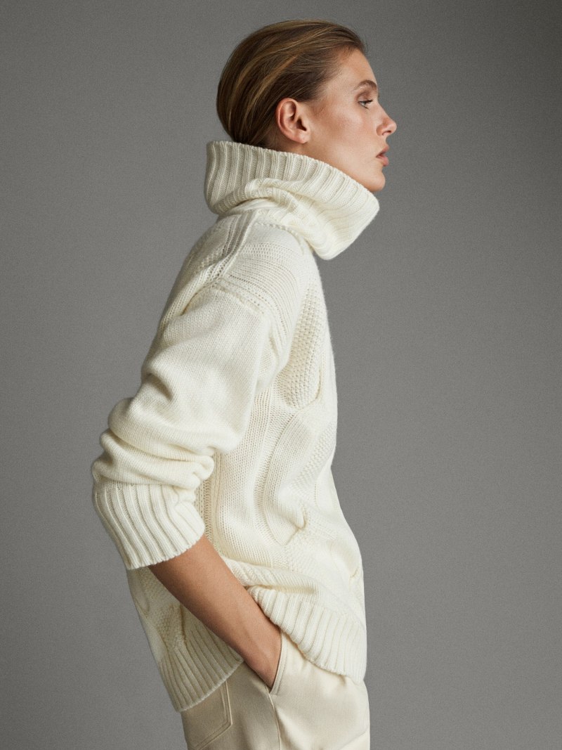 Белый свитер massimo Dutti