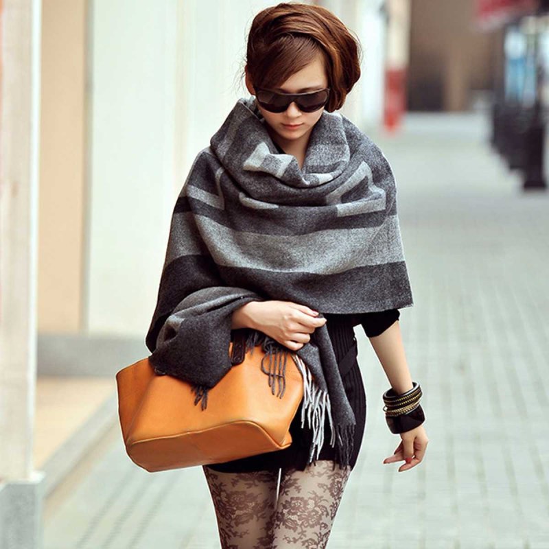 Пончо Louis Vuitton