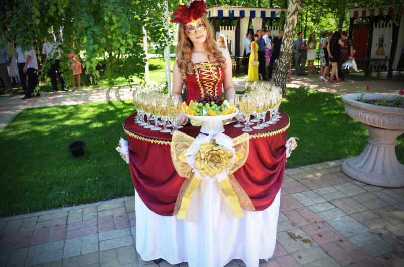 Платье Фуршет леди