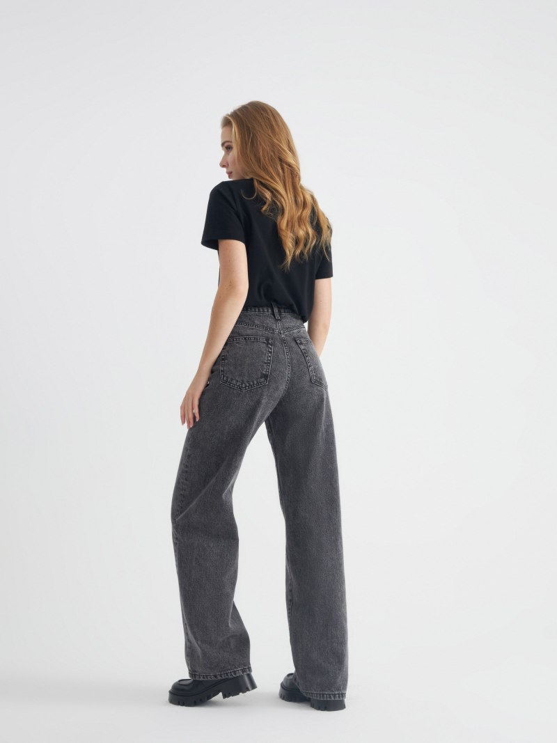 Джинсы с разрезами Pull Bear