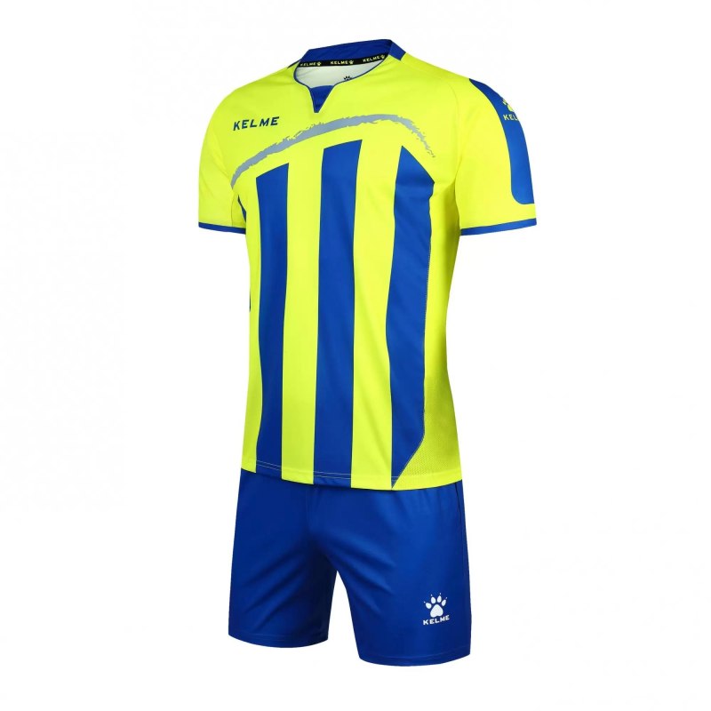 Футбольная форма KELME салатовая