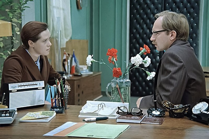 Анатолий Ефремович служебный Роман