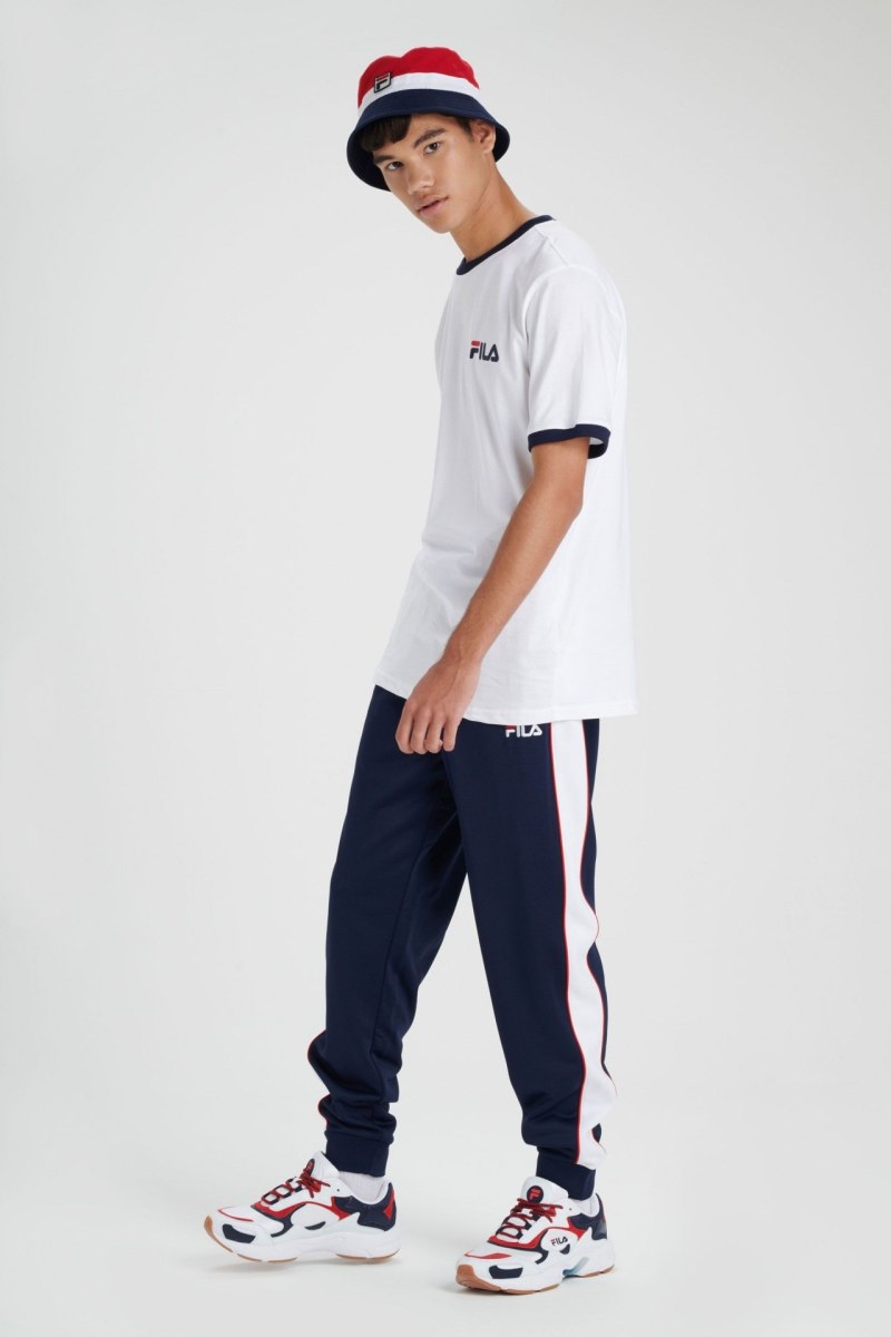 Fila Loose Fit
