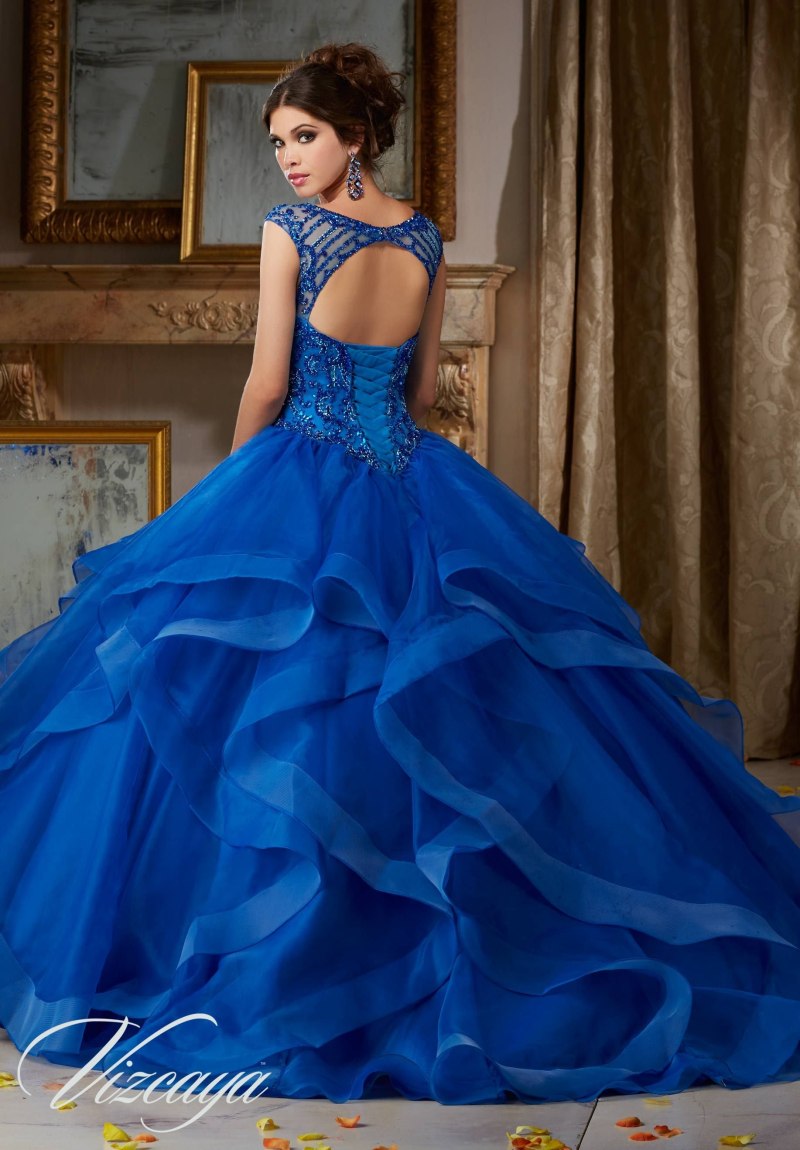 Бальные платья Quinceanera