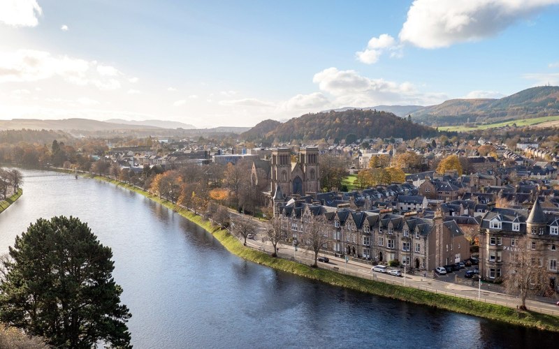 Inverness город