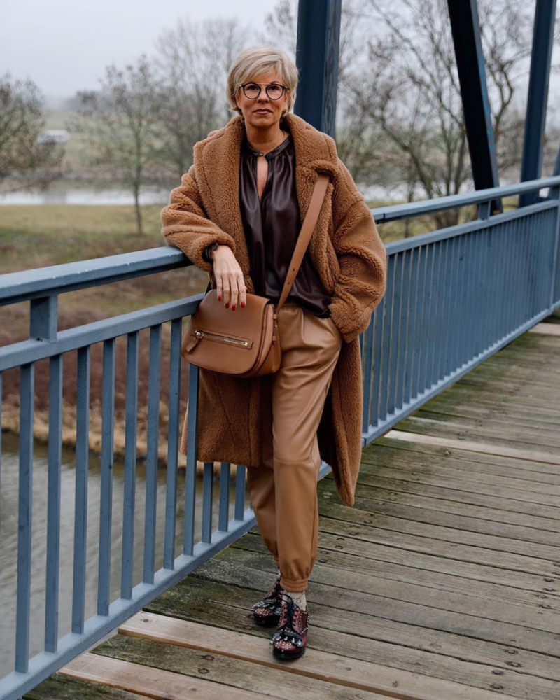 Стильная женщина 50 лет