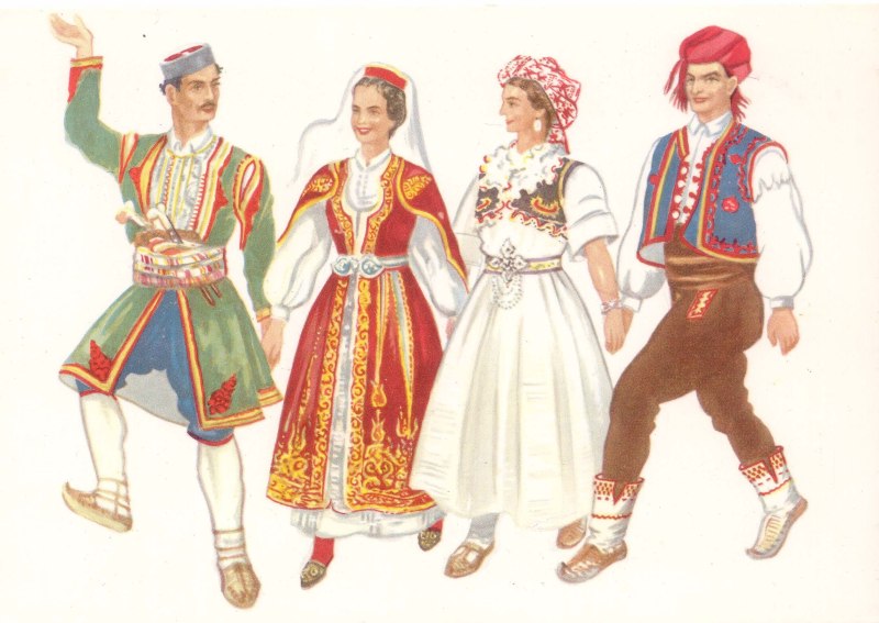 Народные костюмы Черногории