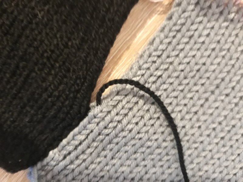 Как подогнуть джемпер красиво