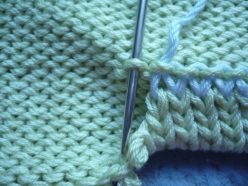 Подгиб вязаных изделий