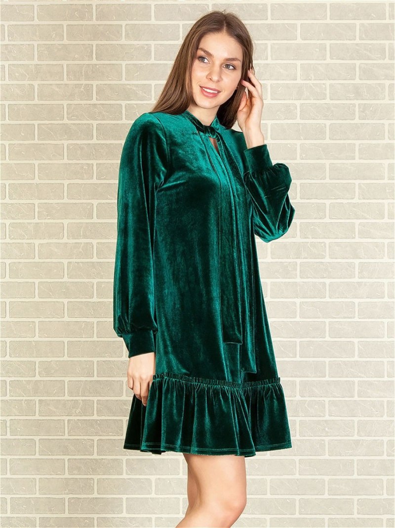 Boohoo Изумрудное бархатное платье 2020