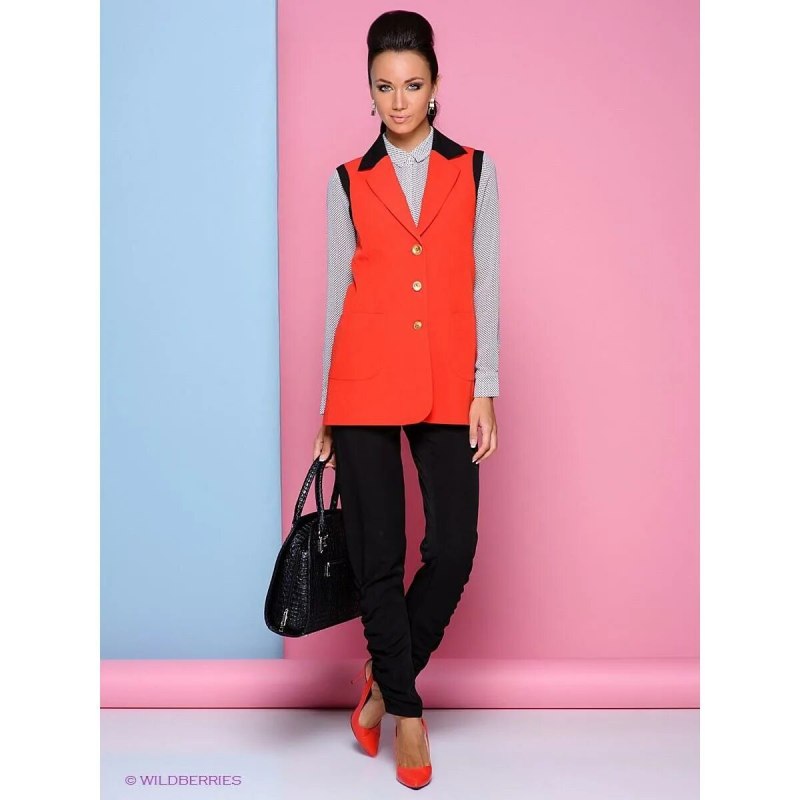 Красный жилет