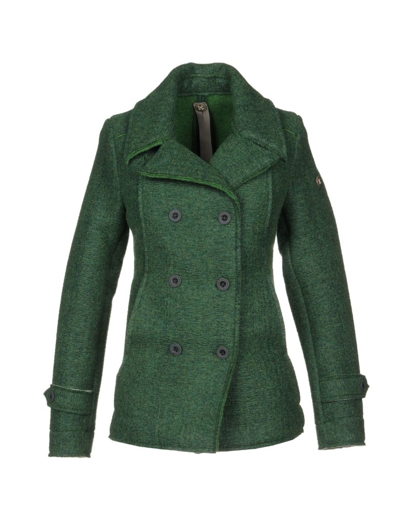Зеленое двубортное пальто женское