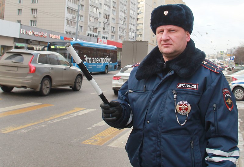 Сотрудники ГИБДД Москва