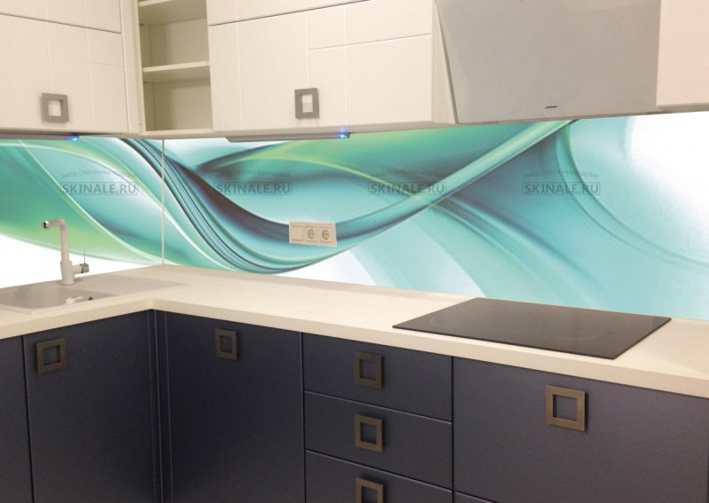Фартук стеклянный для кухни волны
