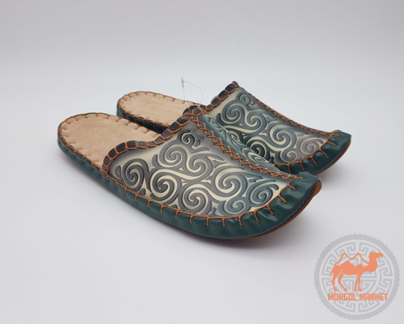 Тапочки из верблюжьей кожи