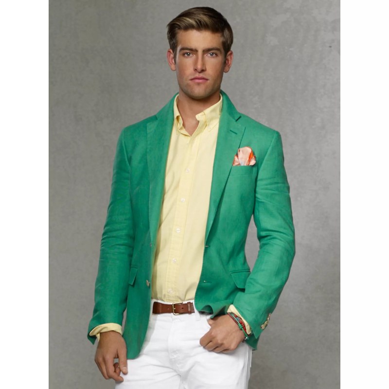 Темно зеленый костюм