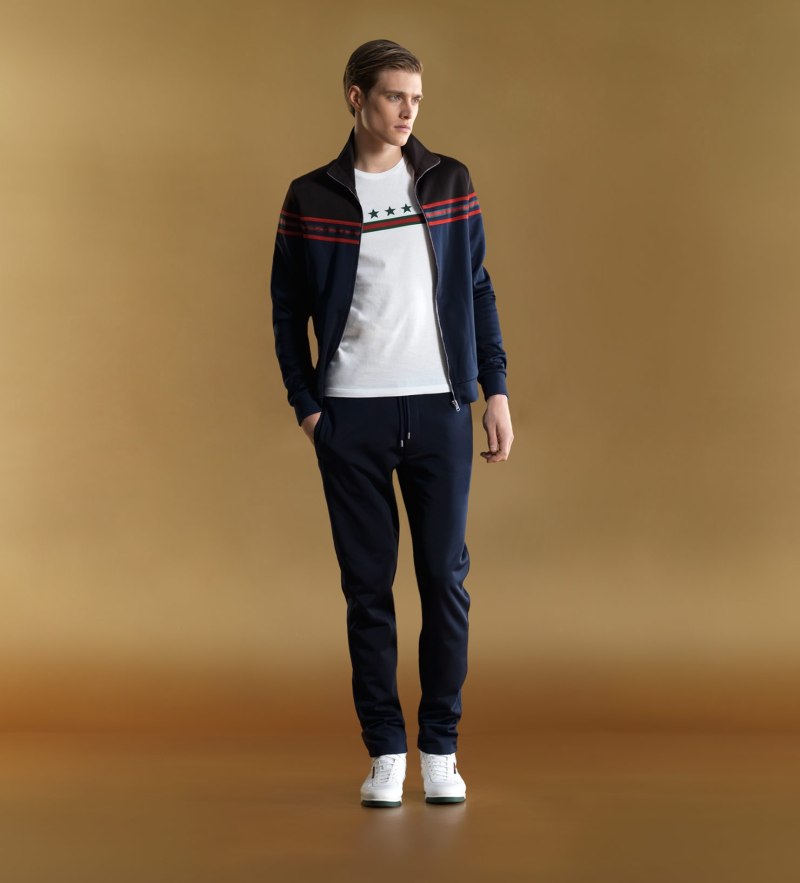 Школьный костюм от гуччи