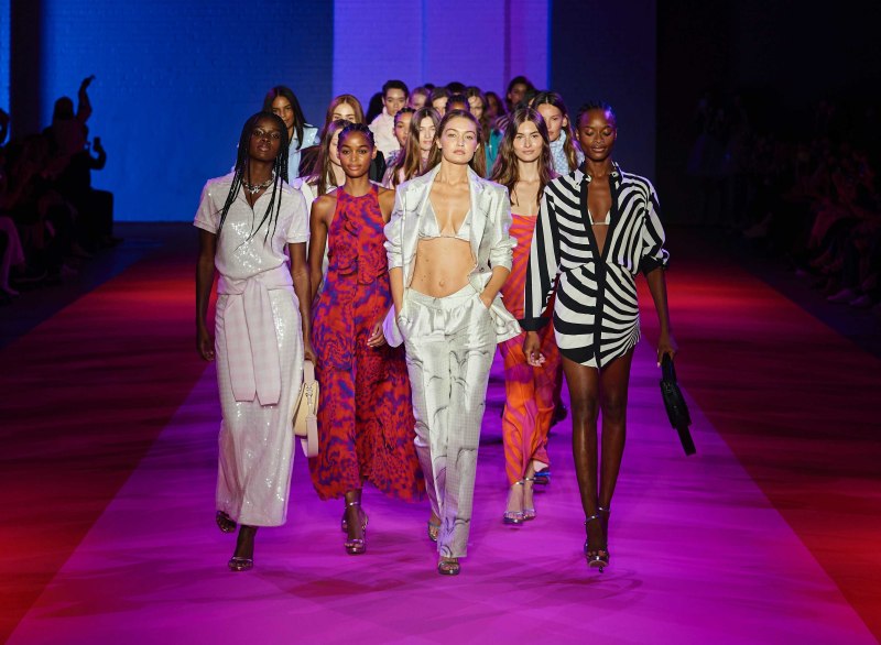 Модный показ в Нью Йорке 2022