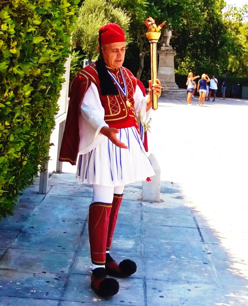 Греки Крыма национальный костюм