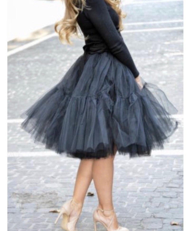 Образ с пышной юбкой