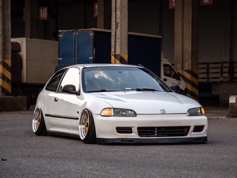 Honda Civic v