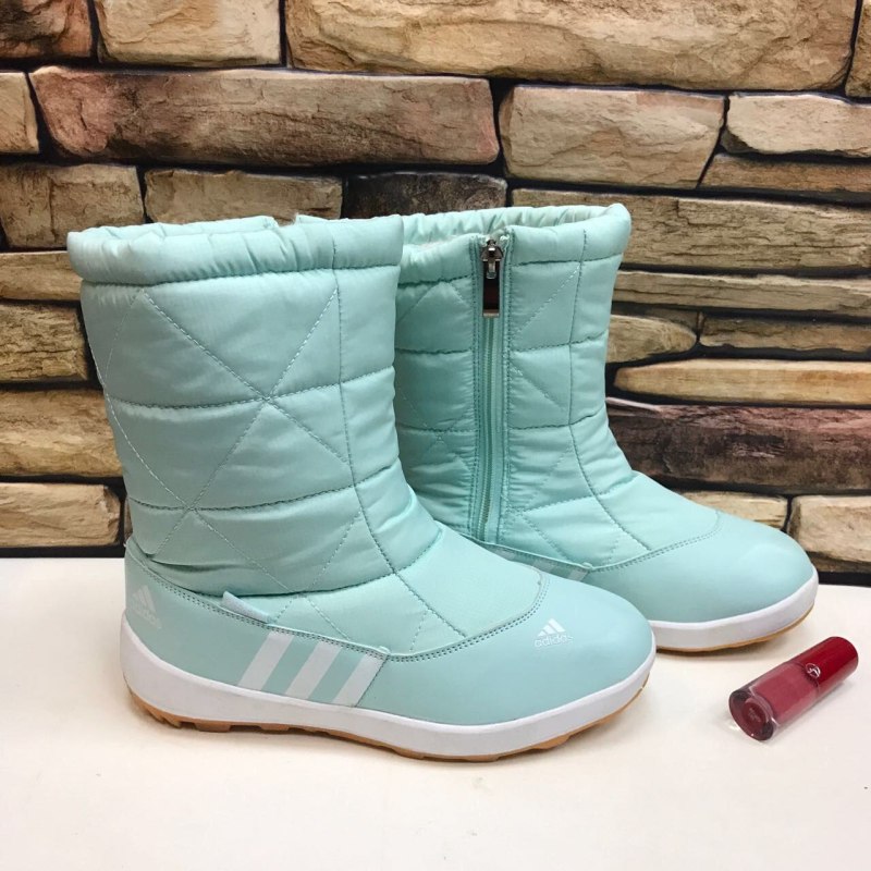 Женские дутые сапоги adidas