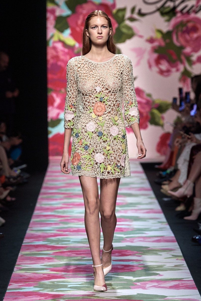 Blumarine показ осень зима 2022
