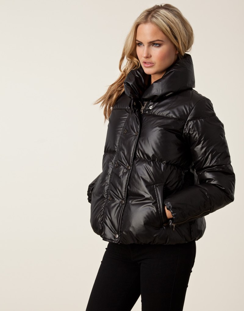 Пуховик Levi's Edie Packable Jacket