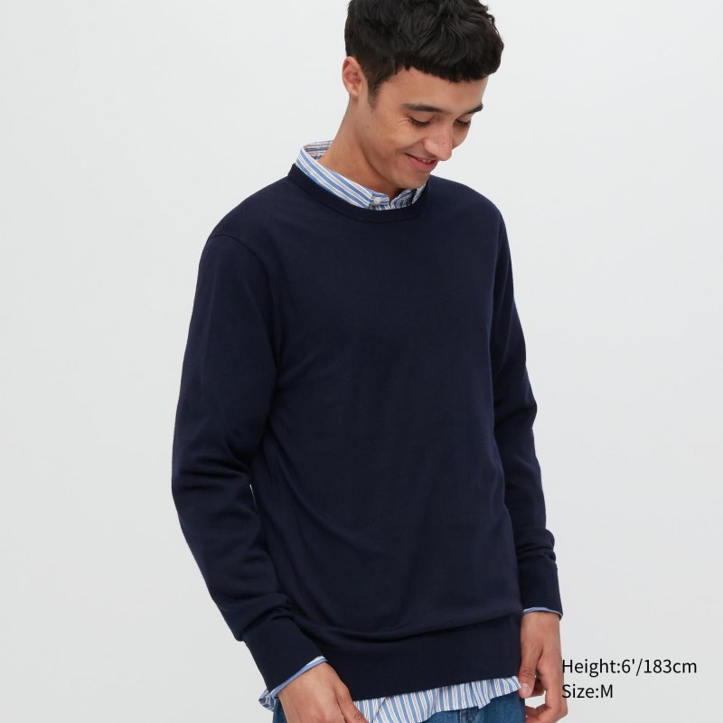 Свитер синий Uniqlo
