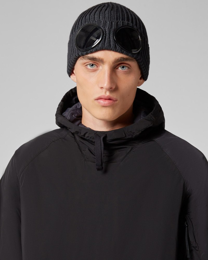 C.P. Company шапка Extra Fine Merino Wool Goggle Beanie