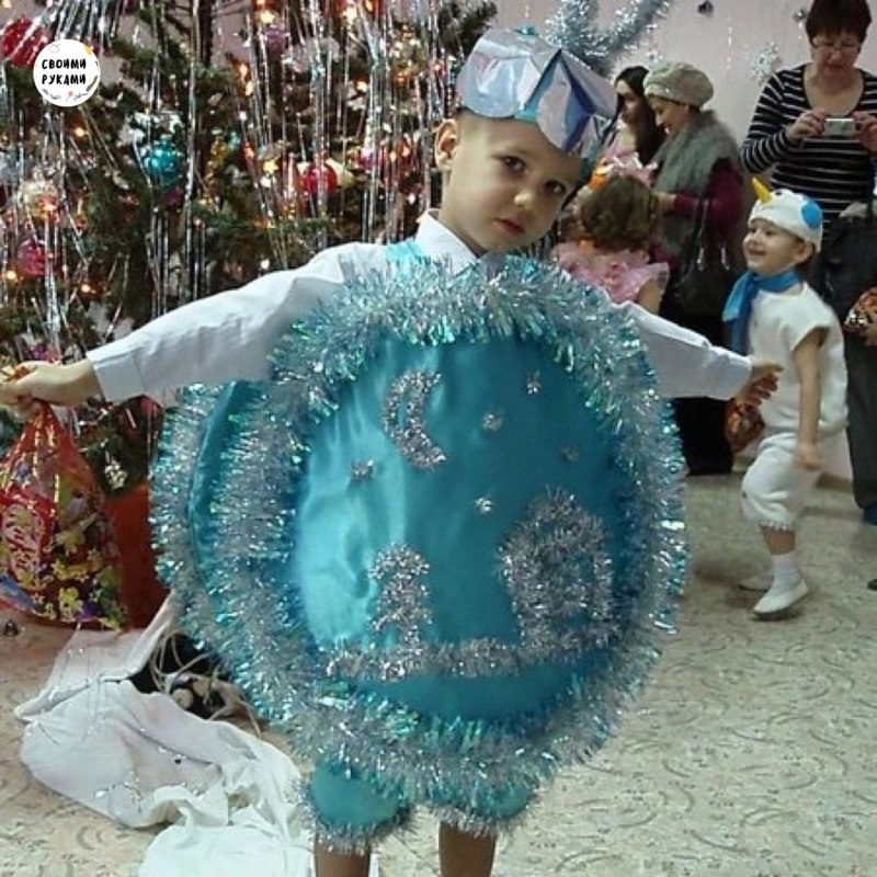 Костюм елочной игрушки для девочки