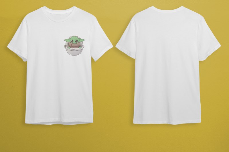Белая футболка Mockup