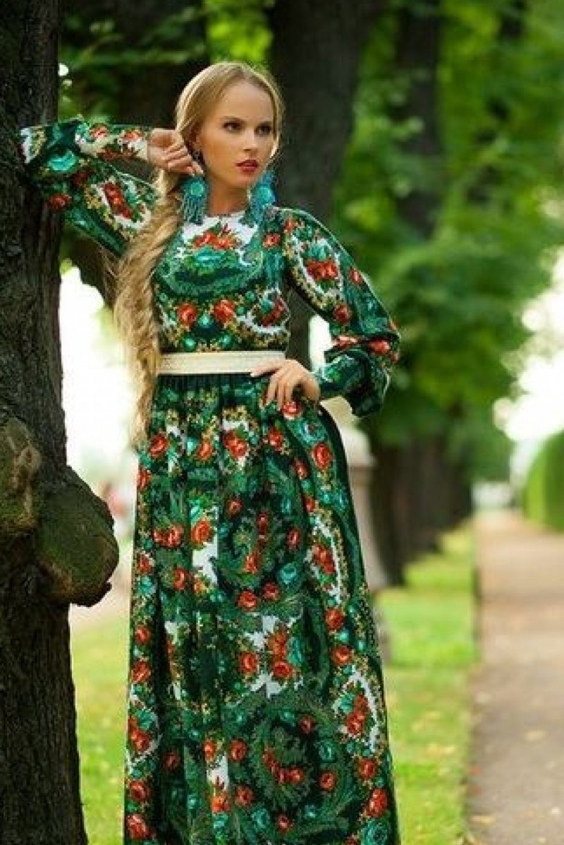 Платье в русском стиле