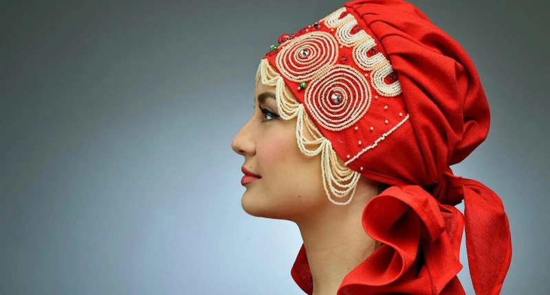 Кичка сорока и повойник