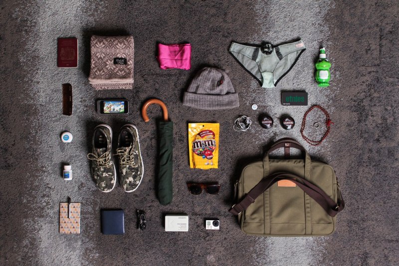 Essentials бренд